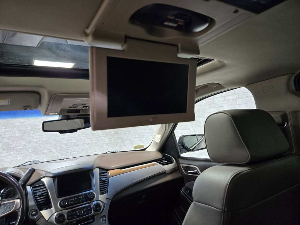 Used 2019 GMC Yukon XL Denali w/ Open Road Package image 38