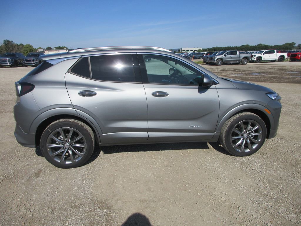New 2026 Buick Encore GX Avenir AWD/4WD image 3