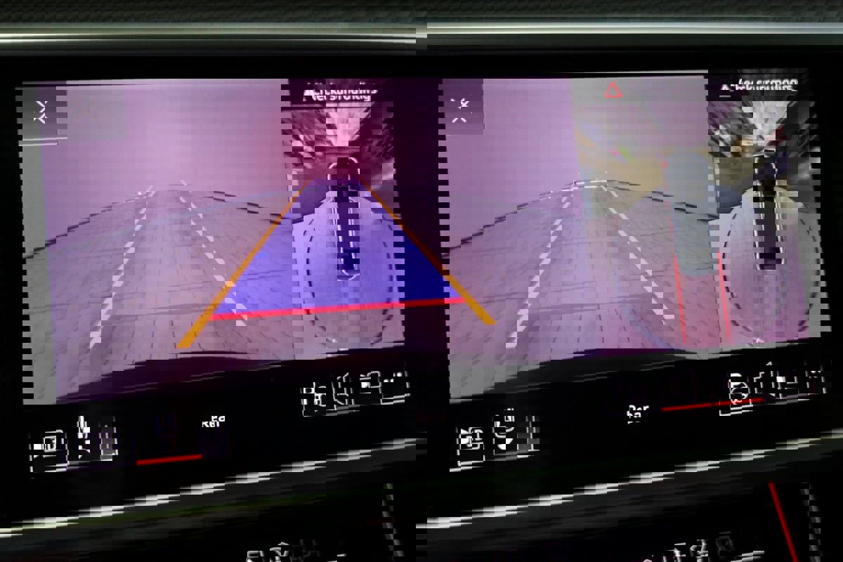 Used 2023 Audi S6 Prestige w/ Prestige Package image 7