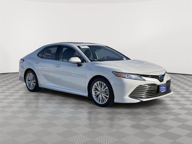 Used 2018 Toyota Camry XLE image 5