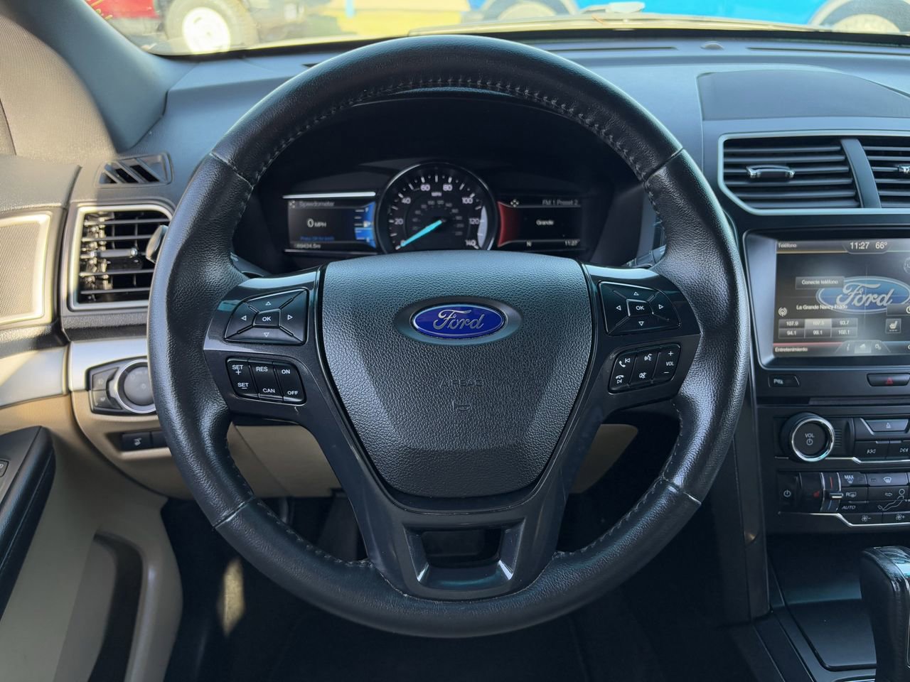 Used 2016 Ford Explorer XLT w/ Equipment Group 202A image 14