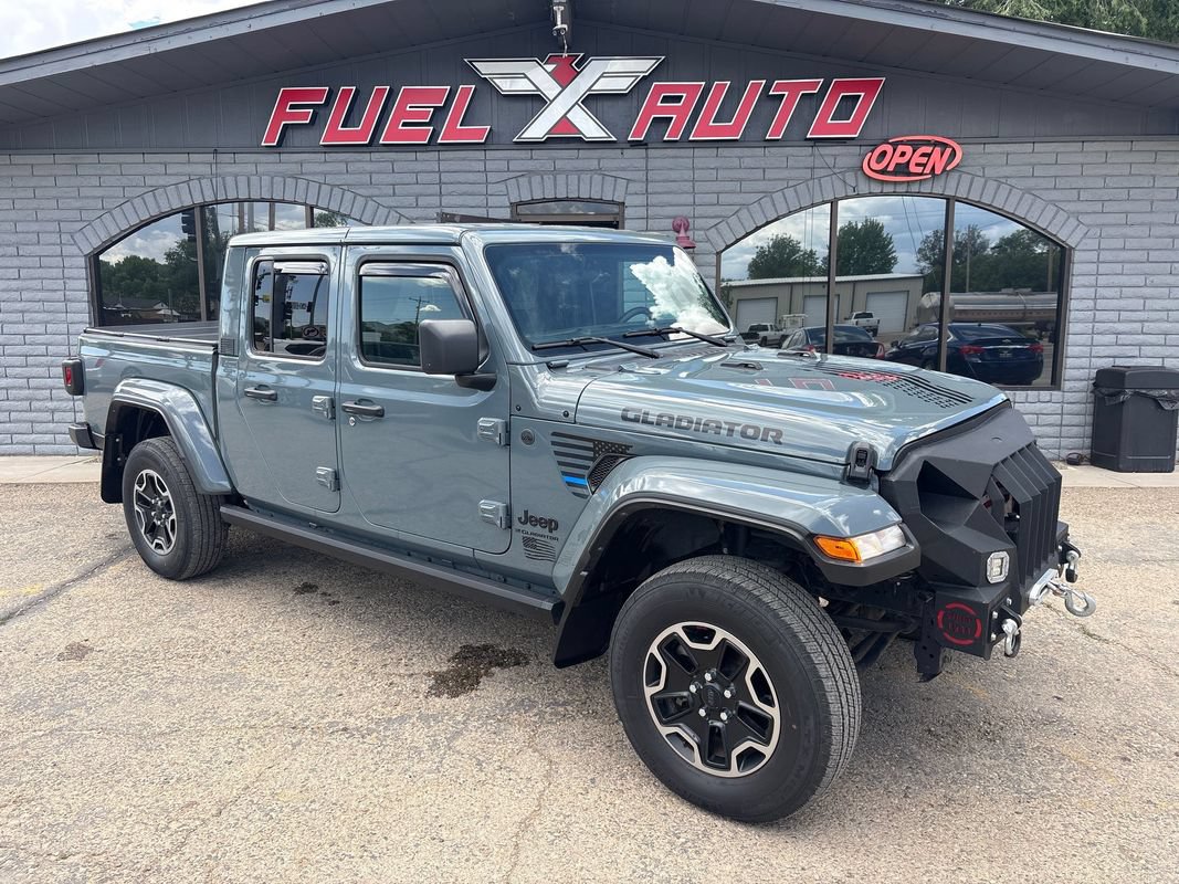 Used 2024 Jeep Gladiator Sport AWD/4WD image 2