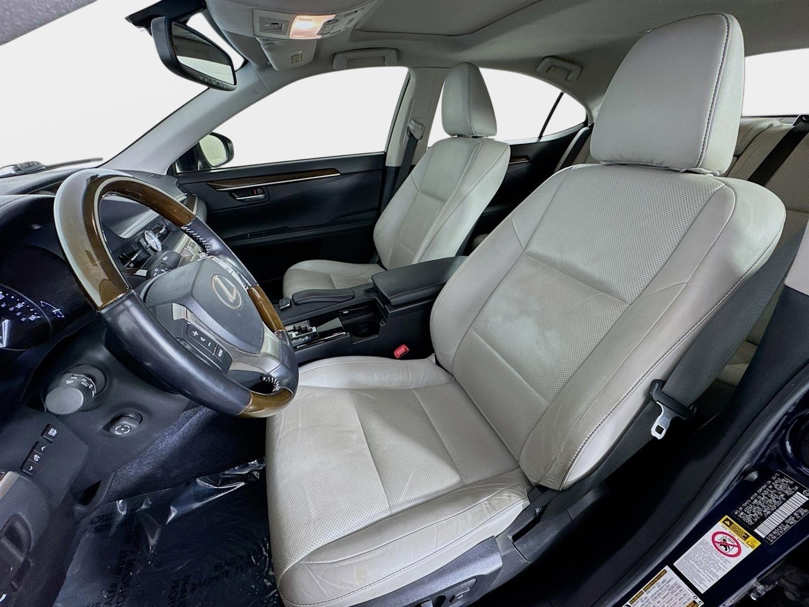 Used 2015 Lexus ES 350 350 w/ Luxury Package image 11