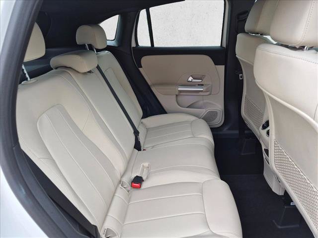 Certified 2024 Mercedes-Benz GLA 250 4MATIC image 18