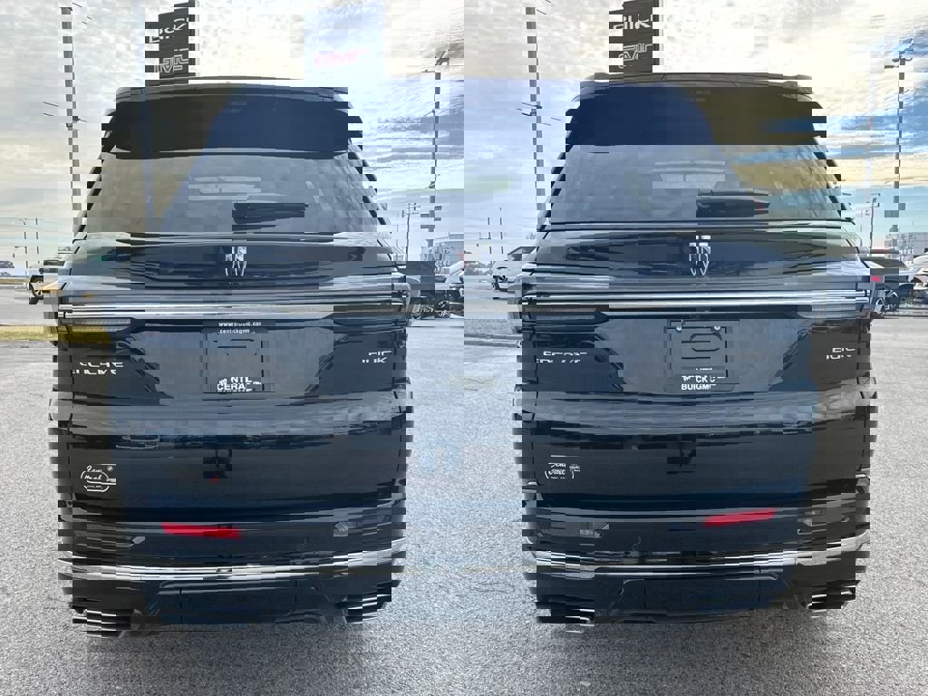 New 2026 Buick Enclave Avenir image 4