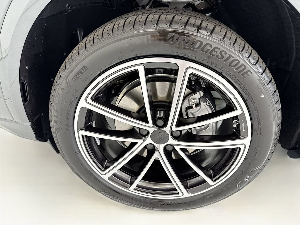 Used 2026 Audi Q5 Premium Plus AWD/4WD image 30