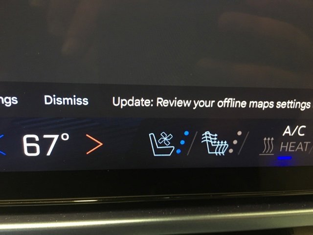 Used 2024 Chevrolet Equinox EV LT image 25