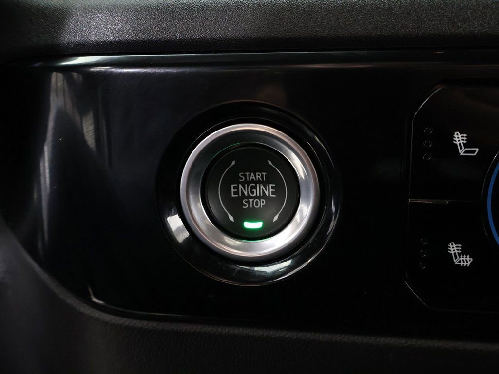 Used 2024 Chevrolet Silverado 1500 LT image 46