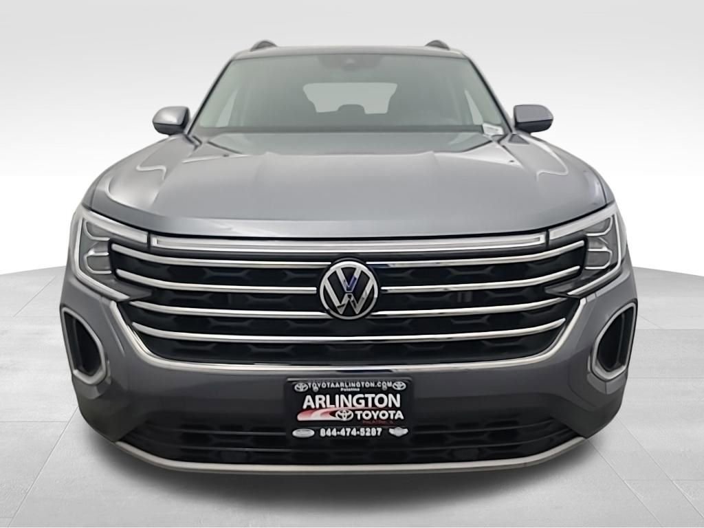 Used 2025 Volkswagen Atlas SE image 8