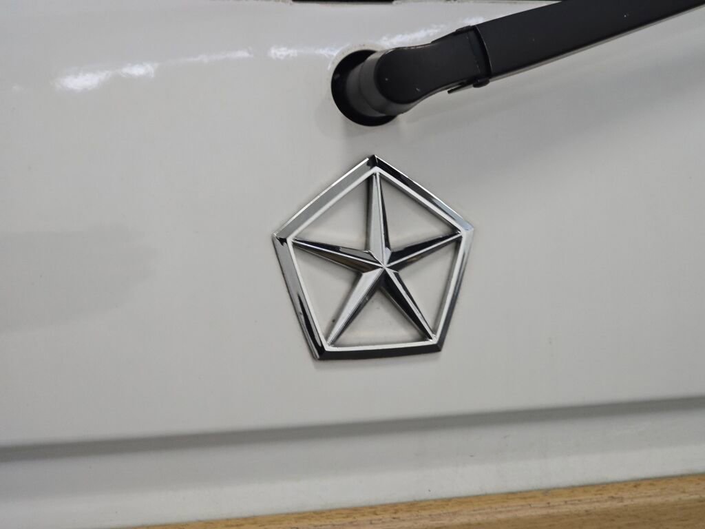 Used 1990 Dodge Grand Caravan LE image 20