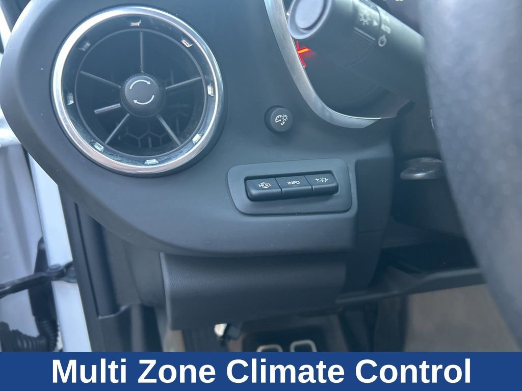 Used 2020 Chevrolet Camaro SS RWD image 10