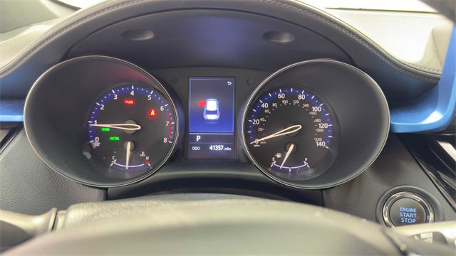 Used 2019 Toyota C-HR XLE image 24