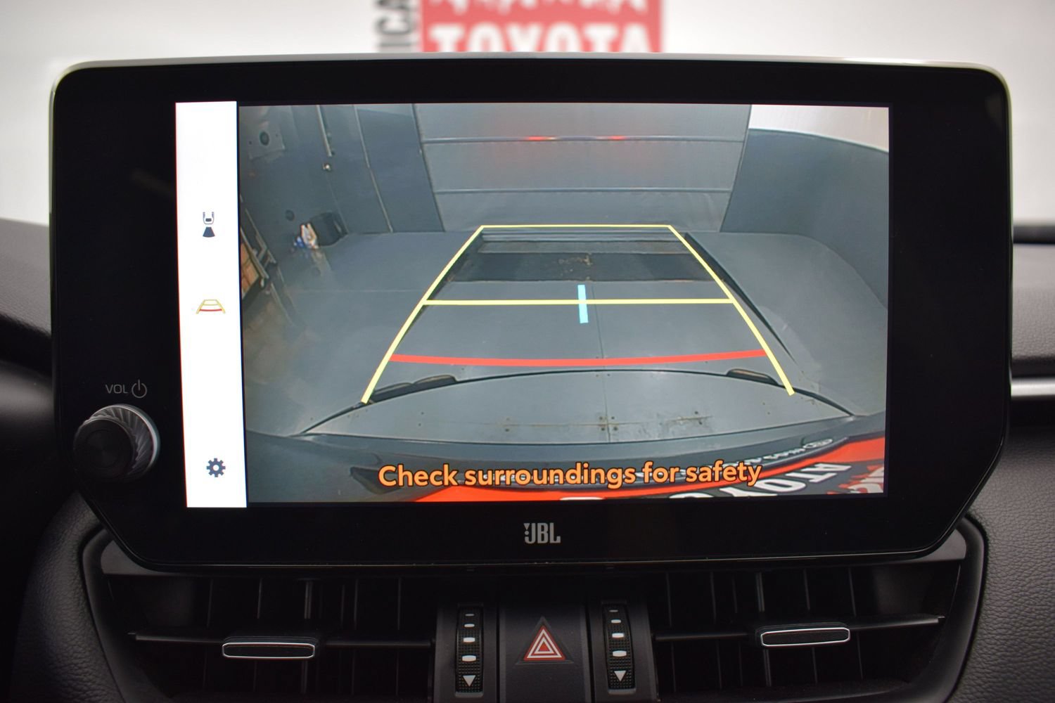 Used 2023 Toyota RAV4 XSE AWD/4WD image 21
