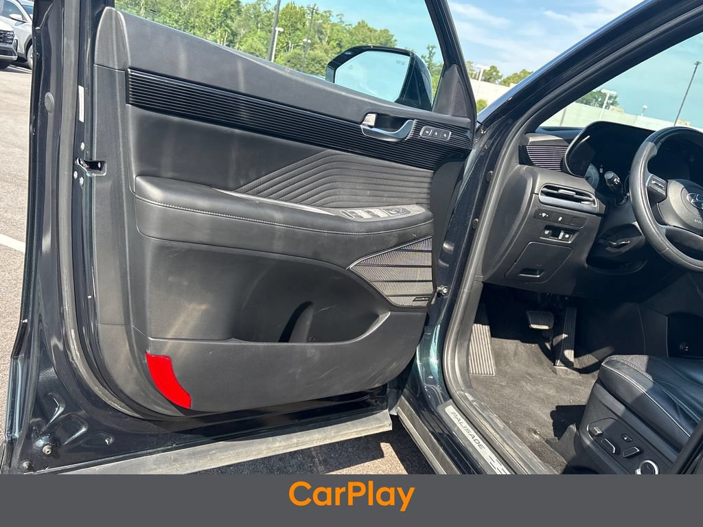 Certified 2024 Hyundai Palisade Calligraphy FWD image 3