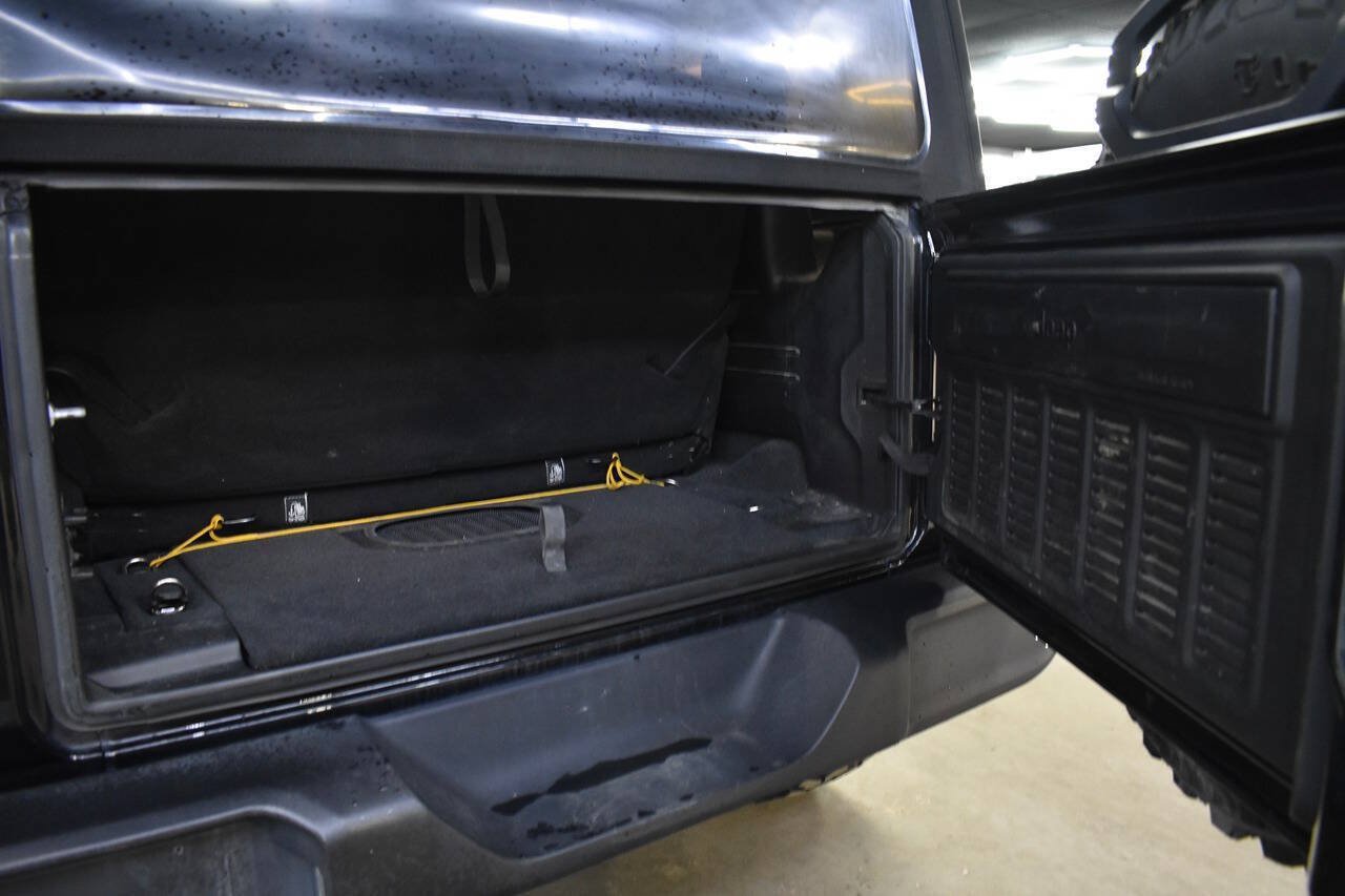 Used 2021 Jeep Wrangler Sport AWD/4WD image 14