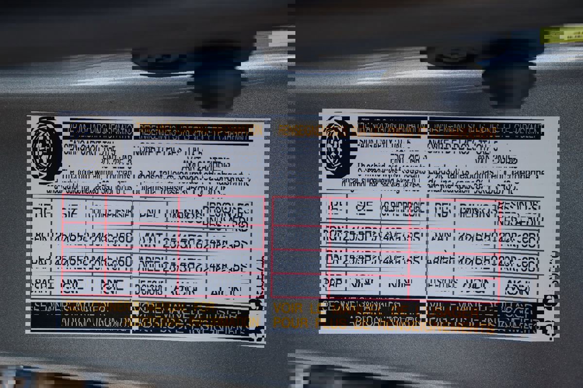 Used 2018 Lexus LS 500 w/ Interior Upgrade Package image 70