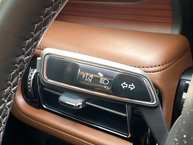 Certified 2023 Lincoln Nautilus Reserve image 22