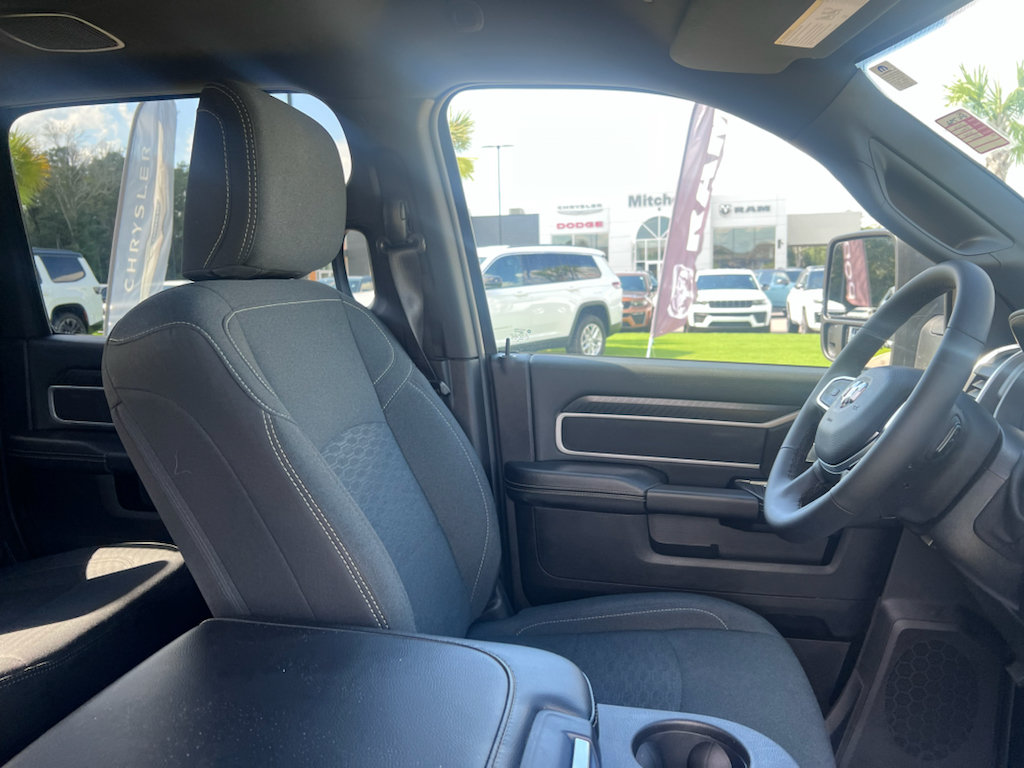 Certified 2026 RAM 2500 Big Horn AWD/4WD image 16