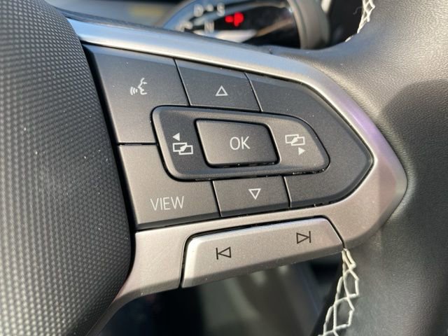 New 2026 Volkswagen Tiguan SE image 29