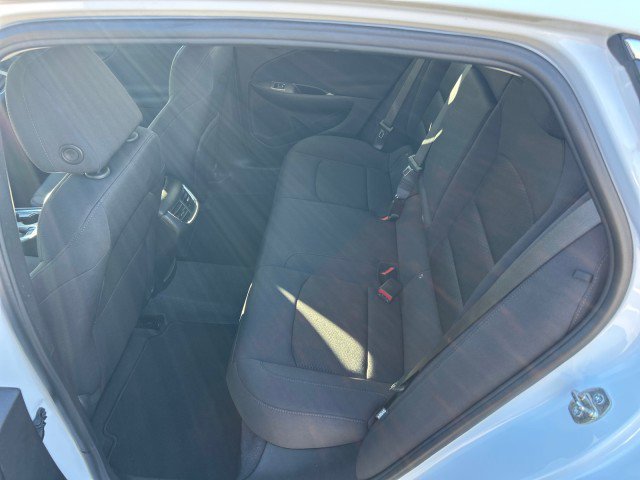 Used 2023 Chevrolet Malibu LT image 33