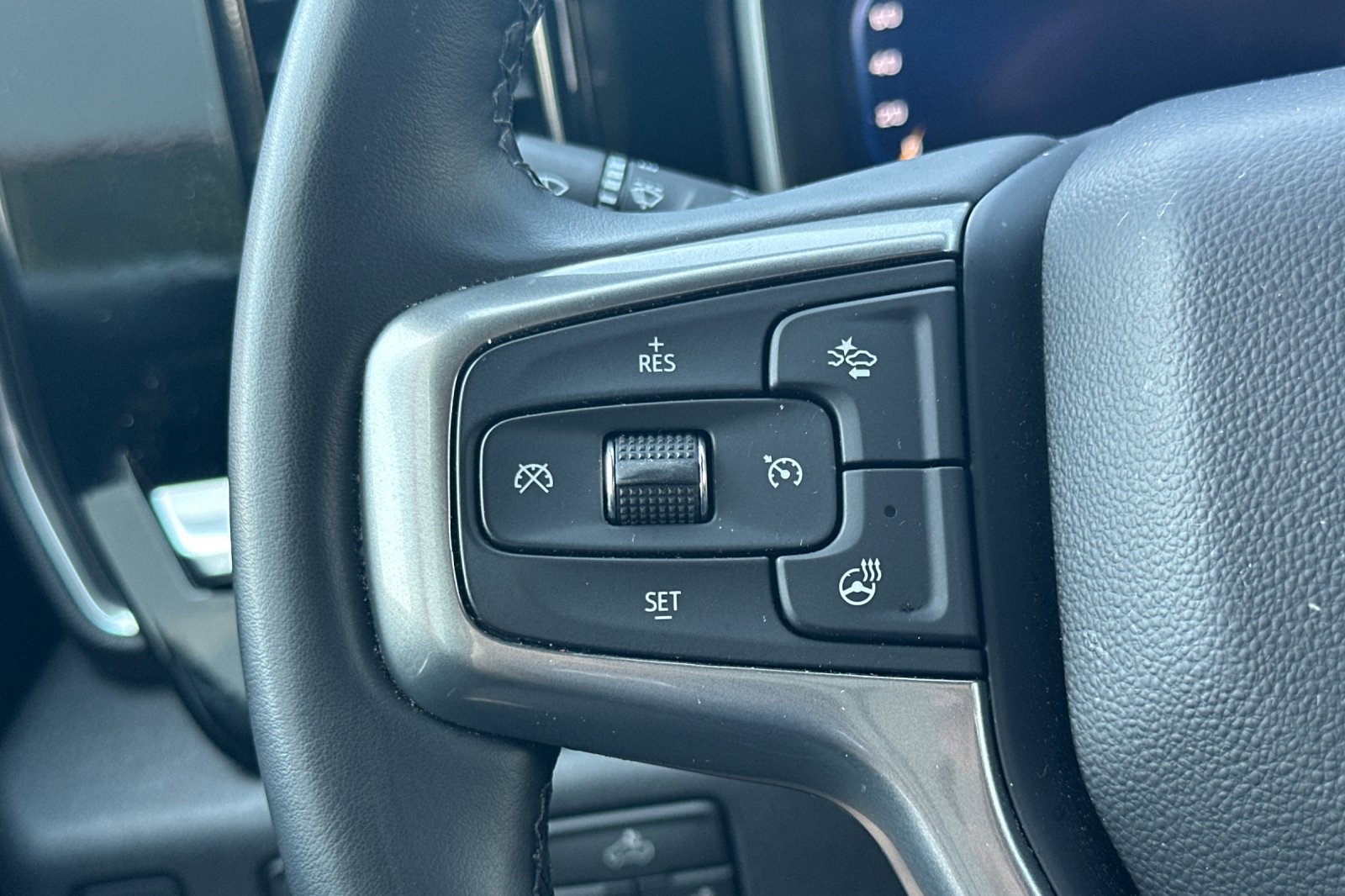 Used 2026 Chevrolet Silverado 1500 RST RWD image 34