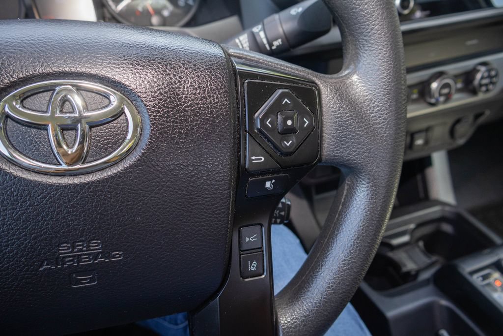 Used 2022 Toyota Tacoma SR AWD/4WD image 20