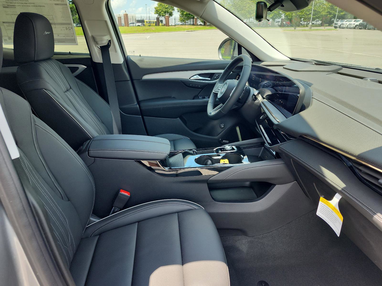 New 2025 Buick Envision Avenir image 7