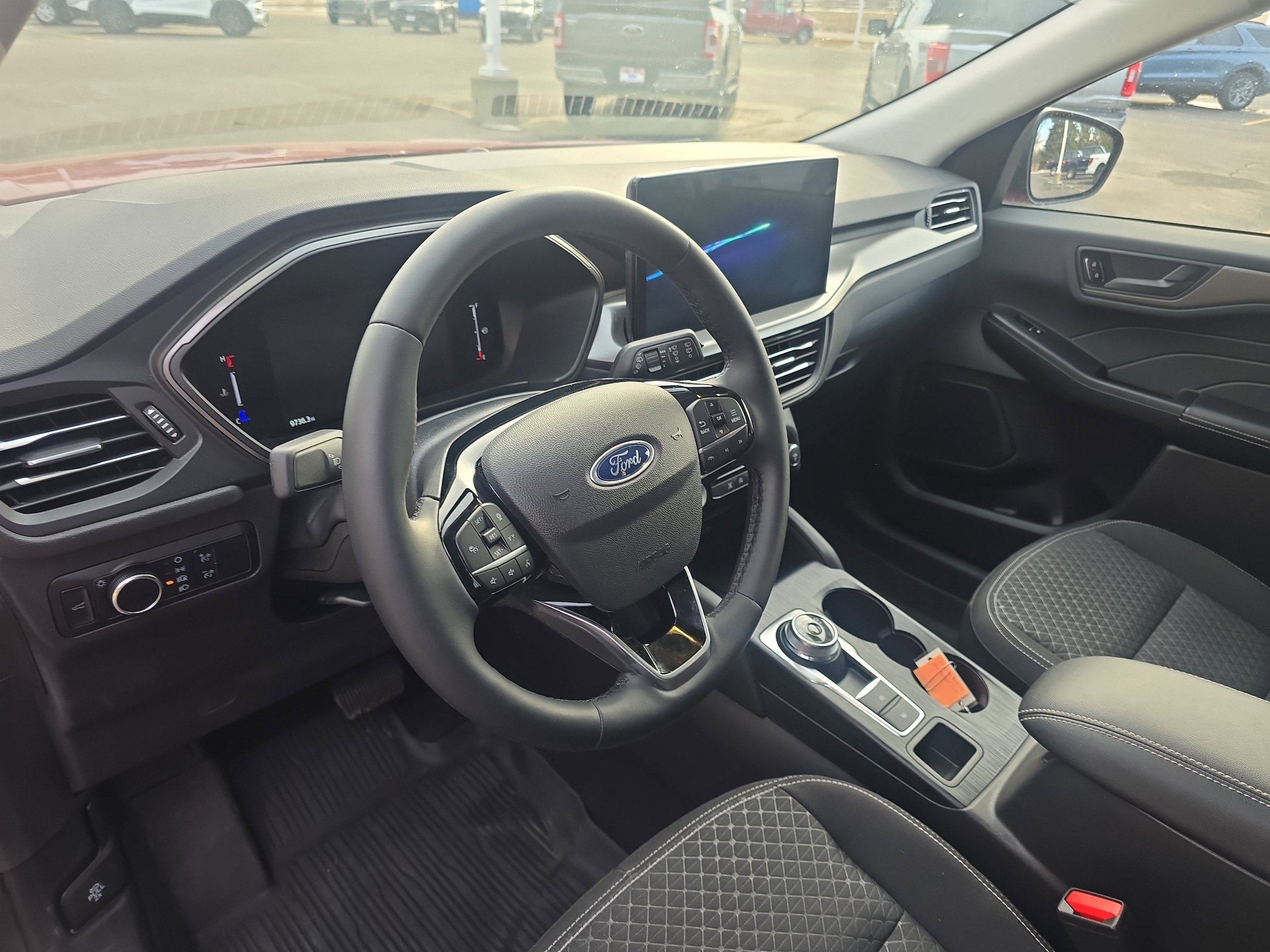 Used 2023 Ford Escape Active w/ Tech Pack #1 AWD/4WD image 10
