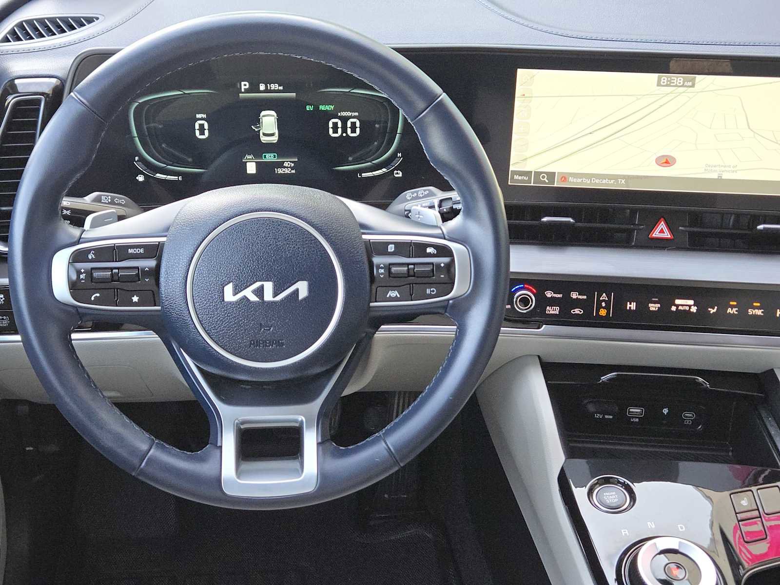 Used 2024 Kia Sportage EX image 25