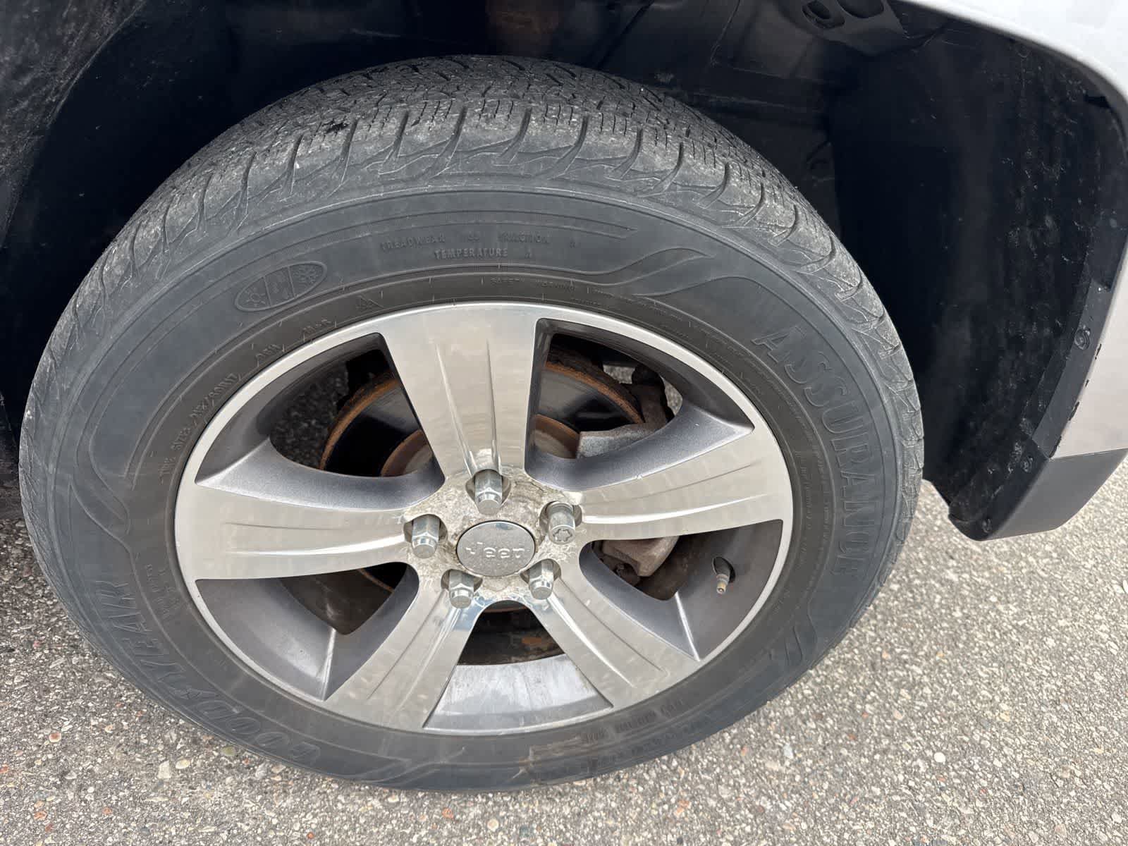 Used 2016 Jeep Patriot High Altitude image 12