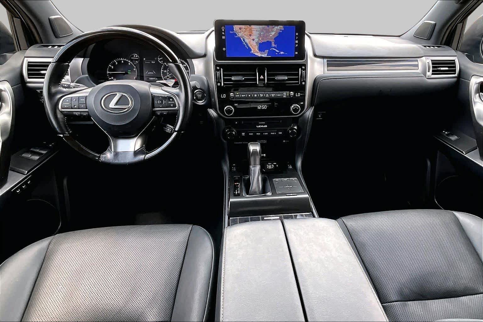 Used 2022 Lexus GX 460 Premium AWD/4WD image 16