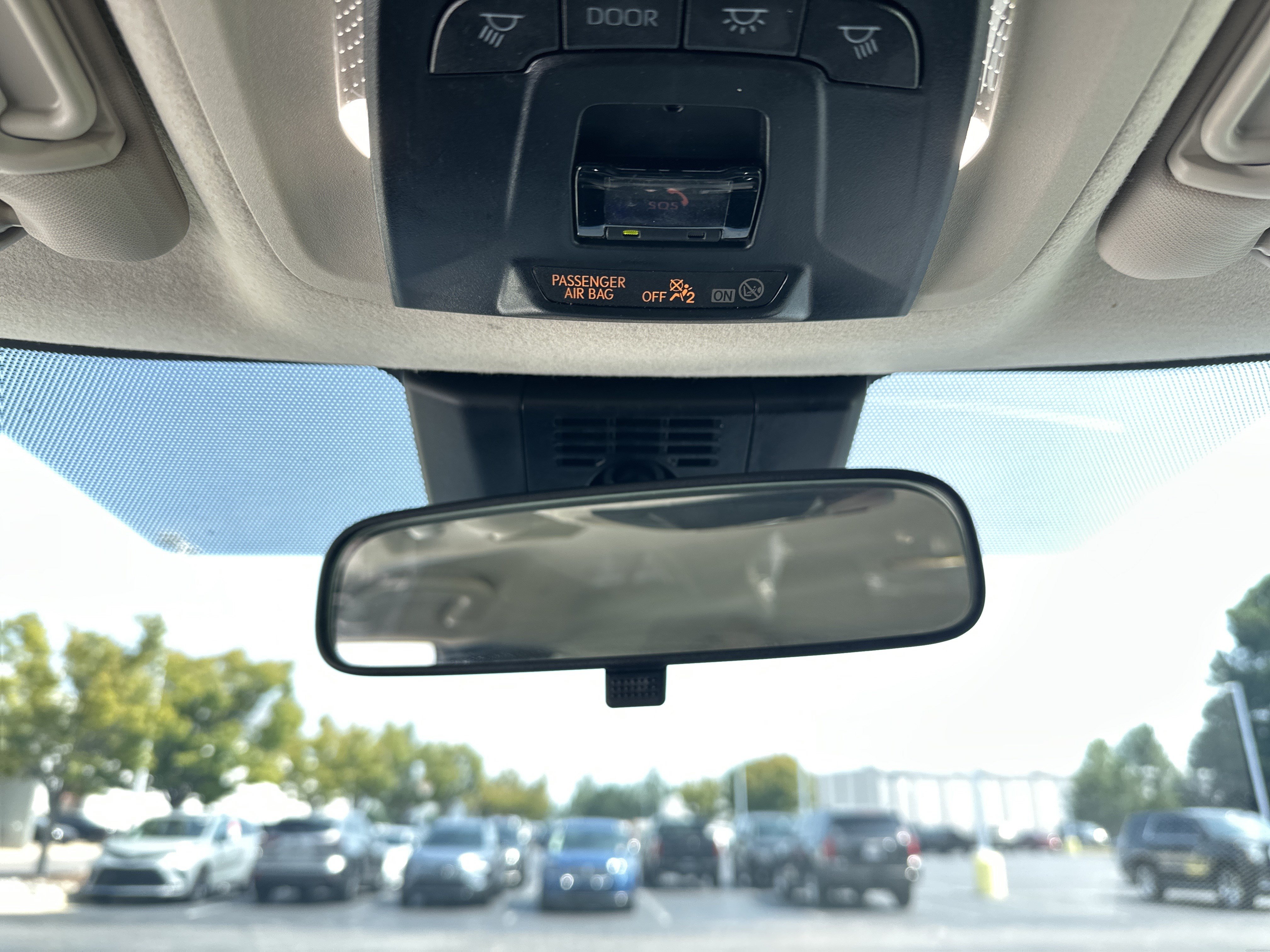 Used 2024 Toyota Corolla LE FWD image 27