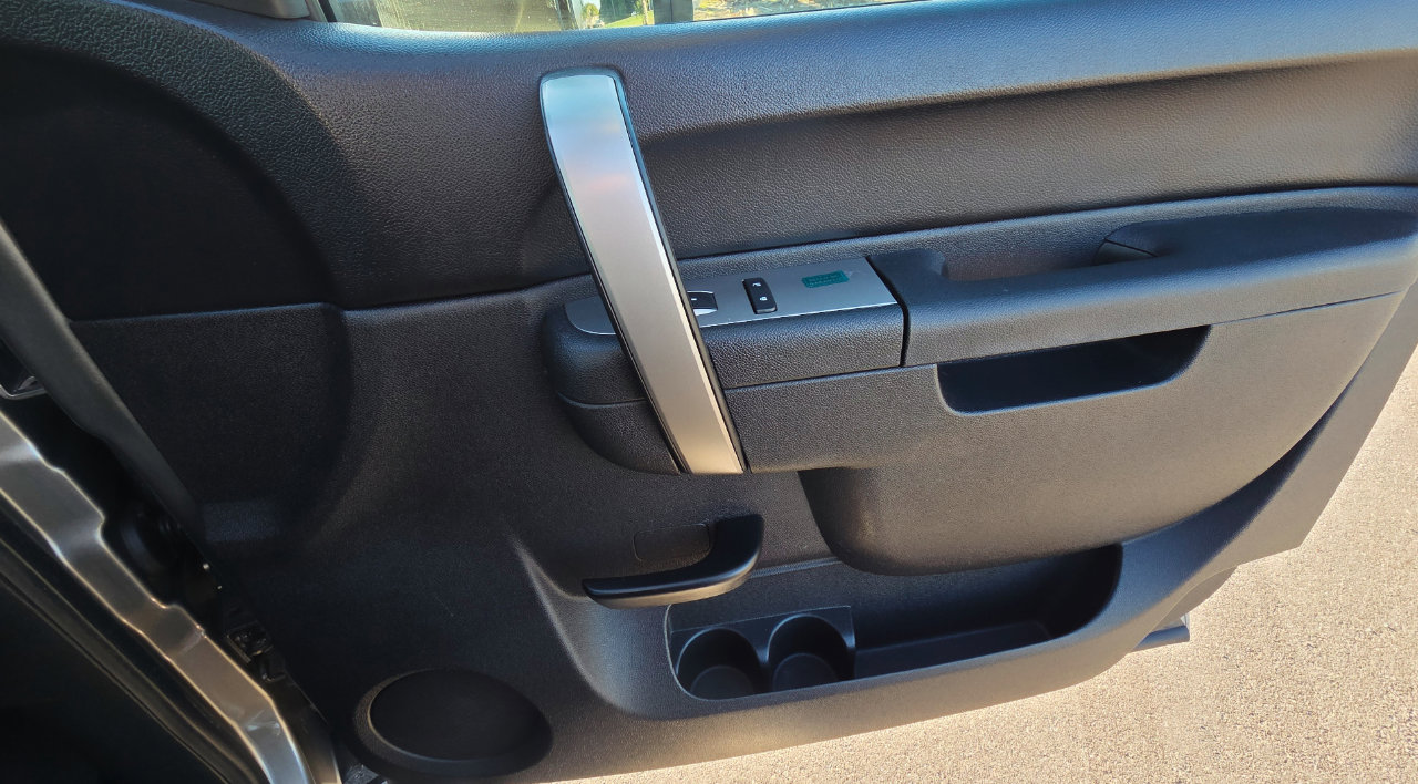 Used 2013 GMC Sierra 2500 SLE w/ SLE Preferred Package image 19