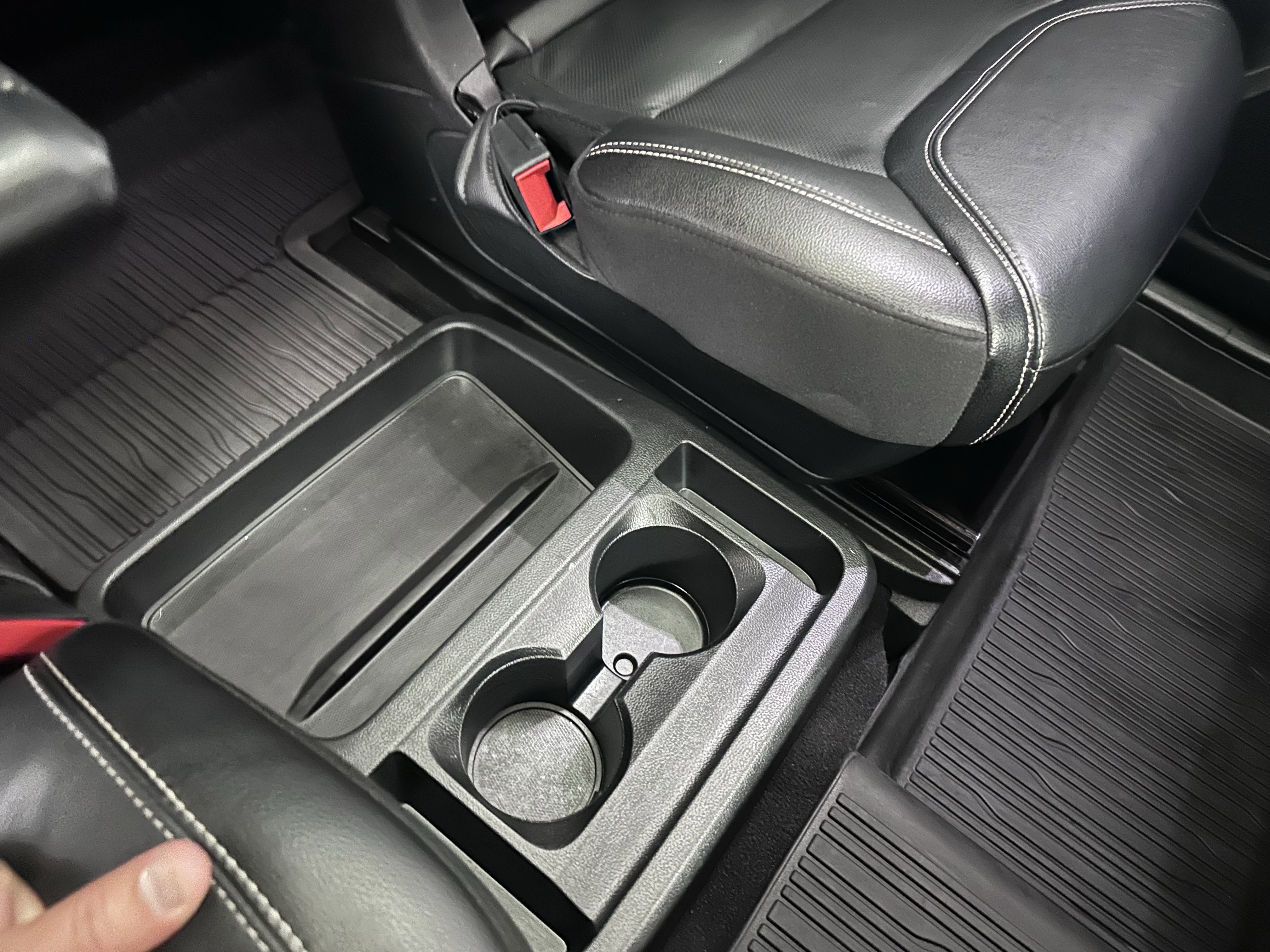 Used 2020 Ford Explorer ST w/ ST Street Pack image 38