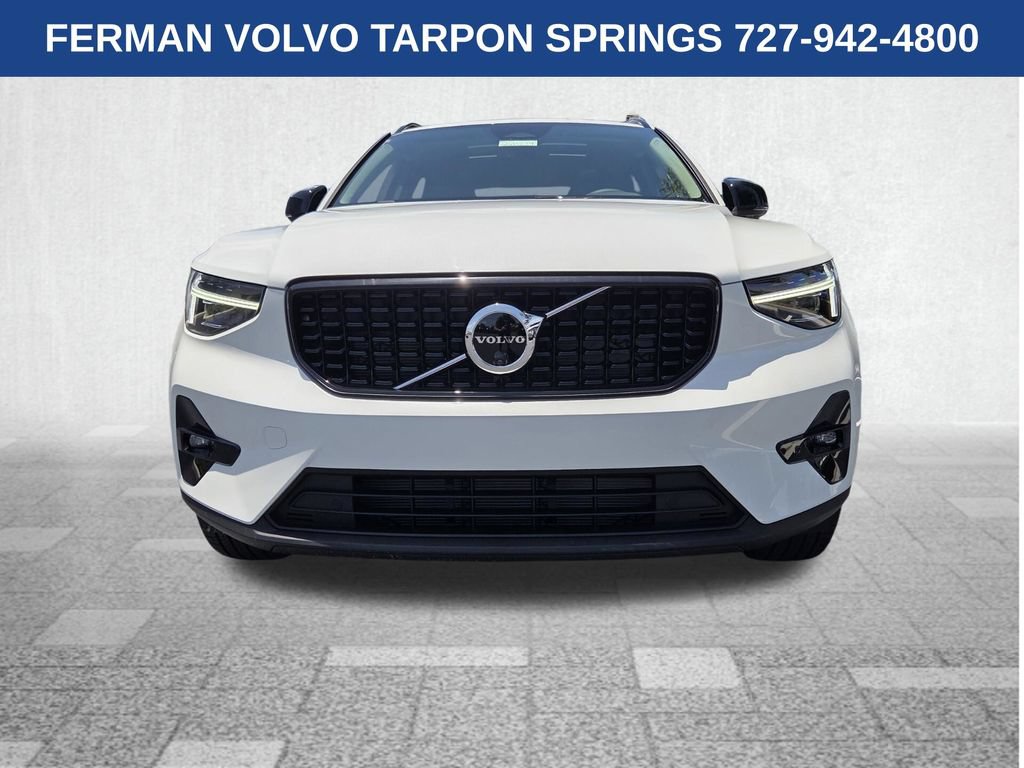 New 2026 Volvo XC40 B5 Plus w/ Climate Package AWD/4WD image 2