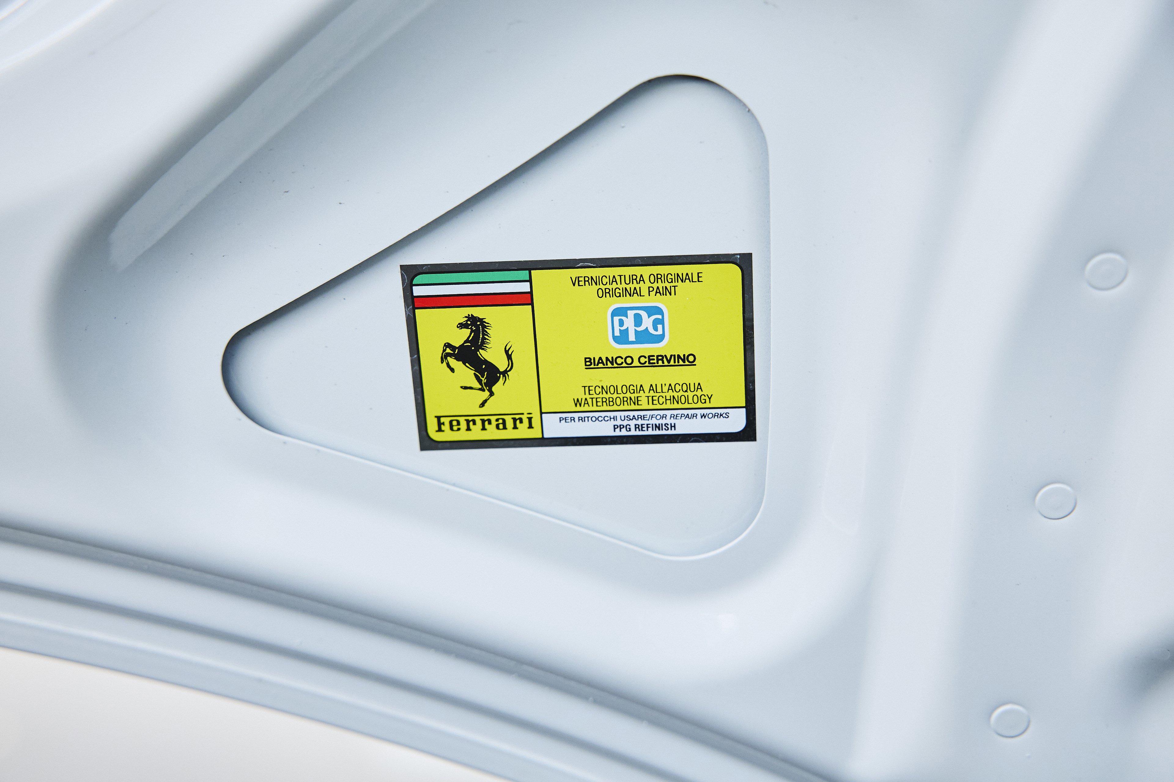 Used 2024 Ferrari Roma Spider image 14