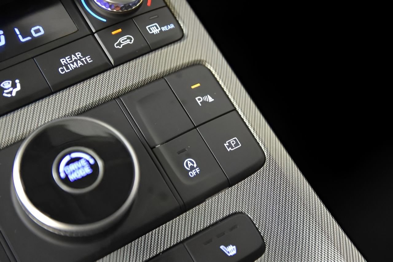 Used 2024 Hyundai Palisade SEL image 23