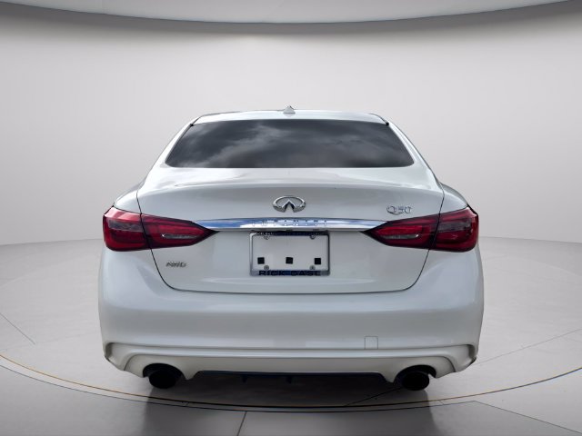 Used 2018 INFINITI Q50 Luxe w/ Essential Package (3.0T Luxe) AWD/4WD image 6