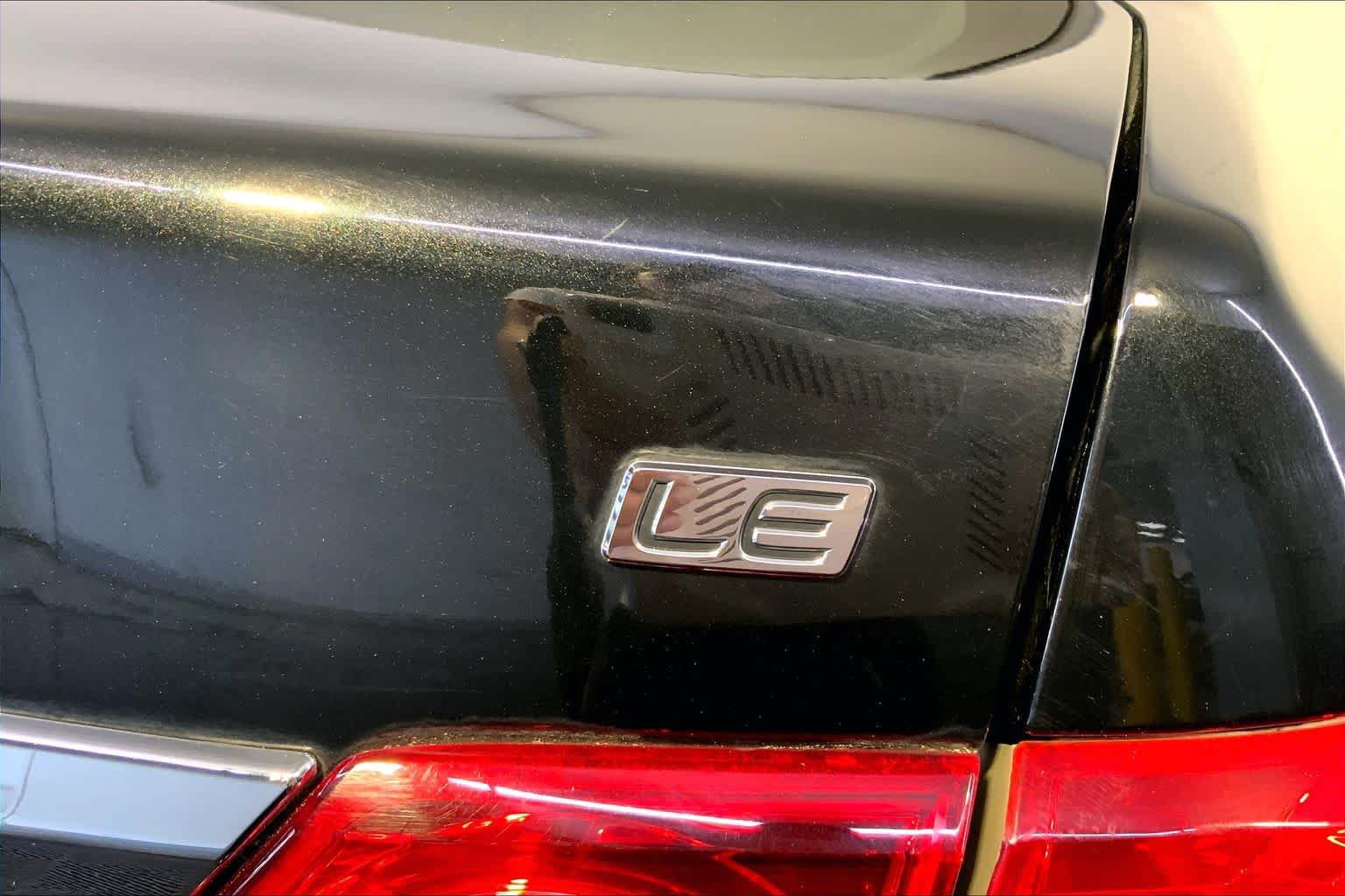 Used 2012 Toyota Corolla LE FWD image 34