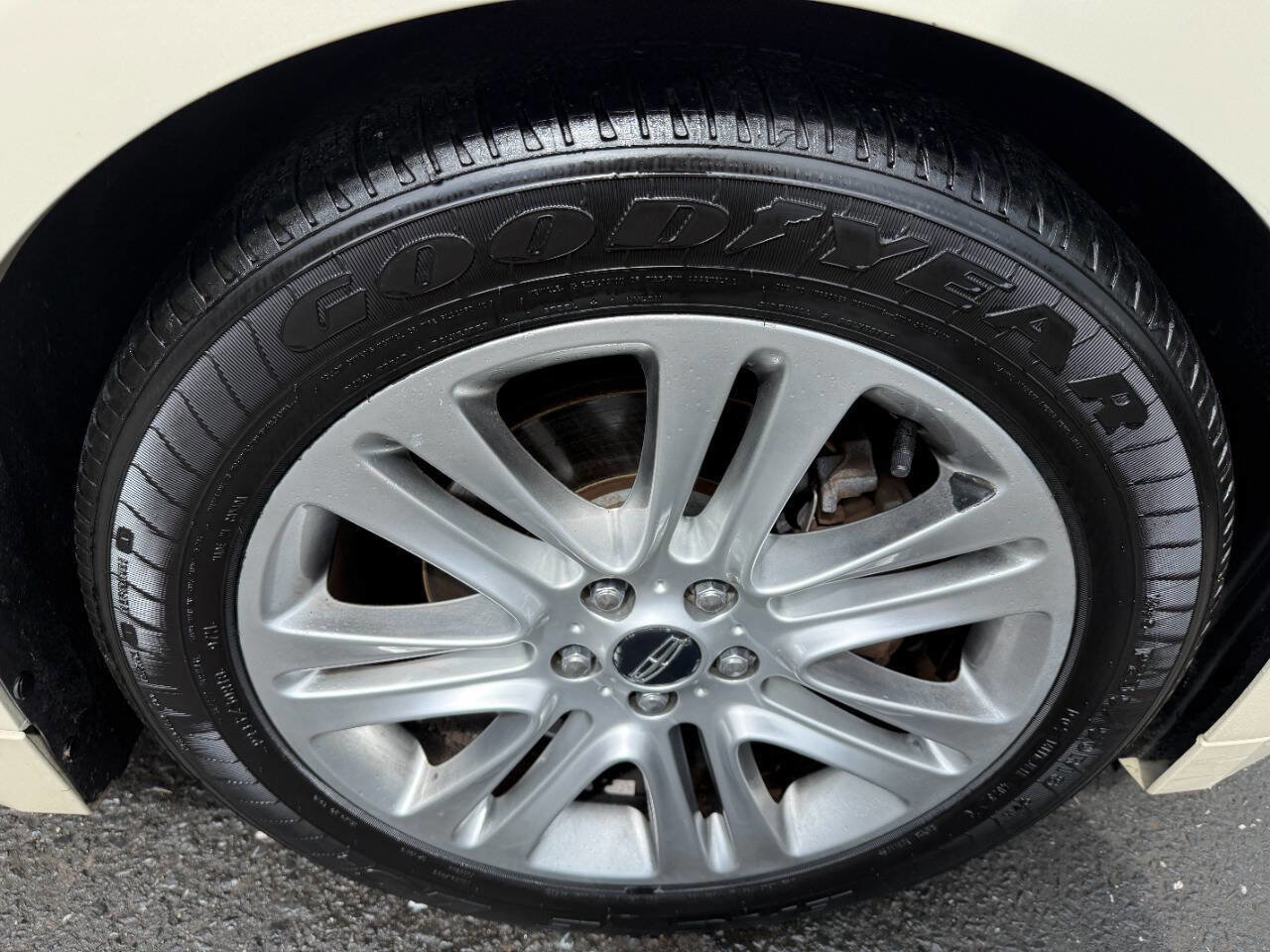 Used 2016 Lincoln MKZ AWD w/ Equipment Group 300A Reserve image 12