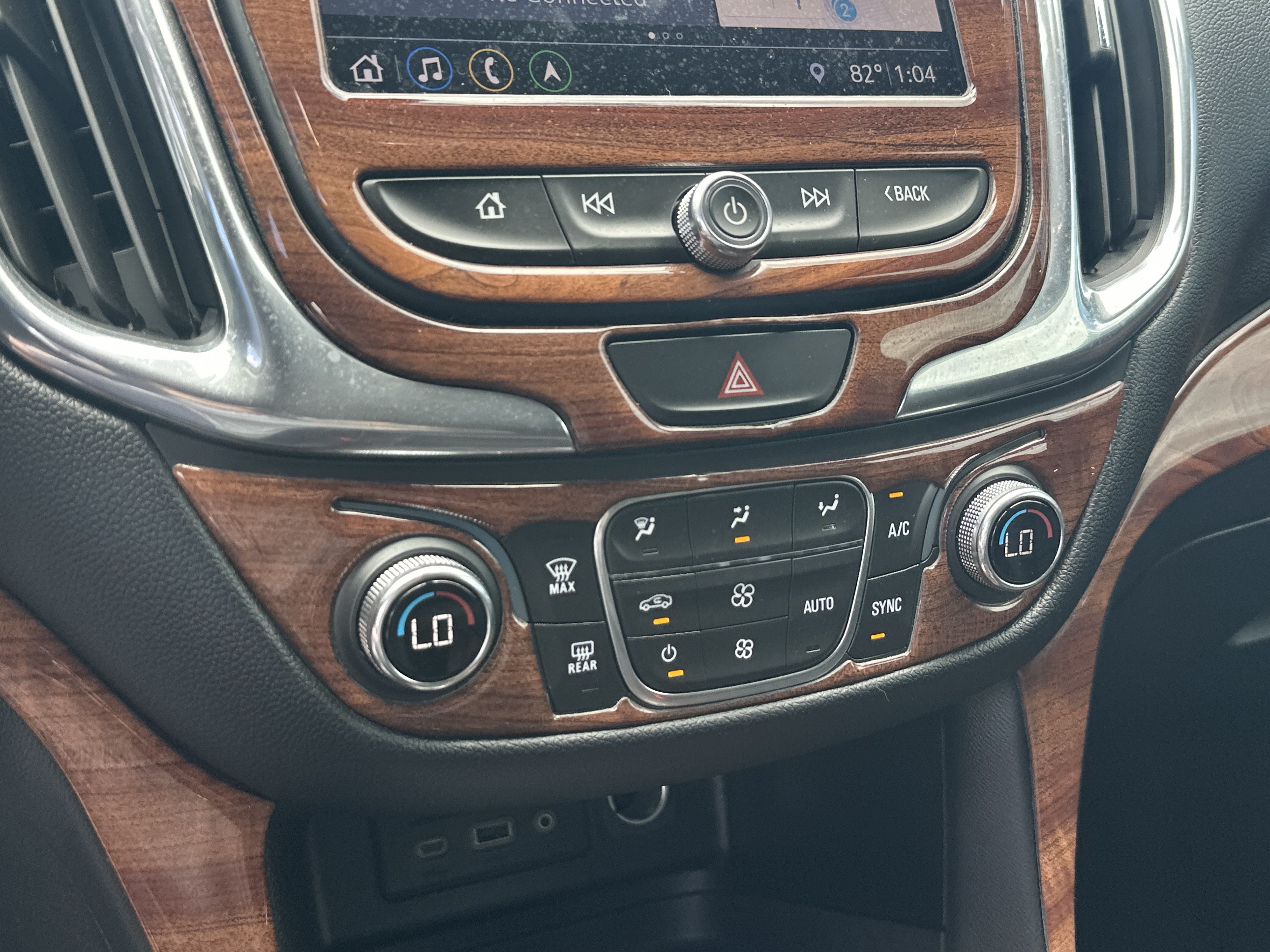 Certified 2020 Chevrolet Equinox LT w/ Sport Edition FWD image 26