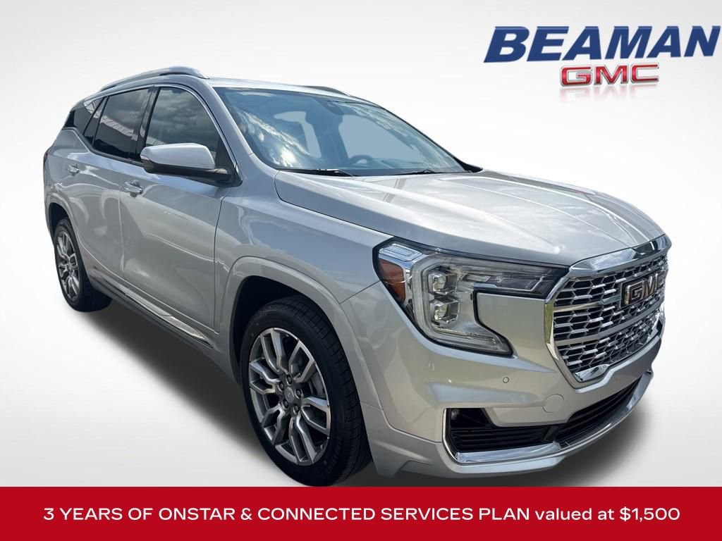 Used 2022 GMC Terrain Denali w/ LPO, Floor Liner Package