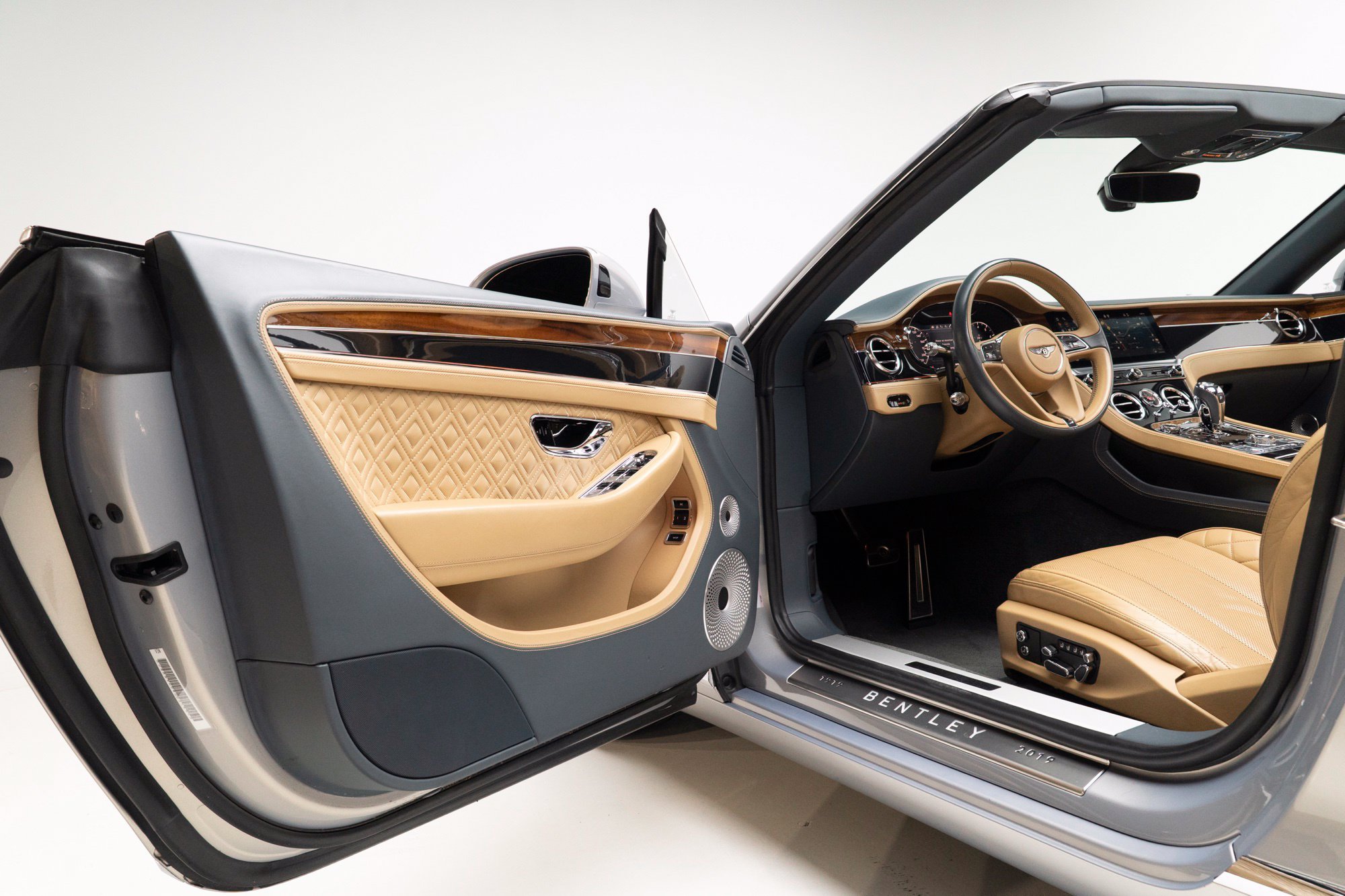 Used 2020 Bentley Continental GT AWD/4WD image 19