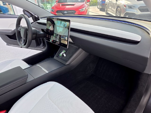 Used 2025 Tesla Model 3 Long Range RWD image 24