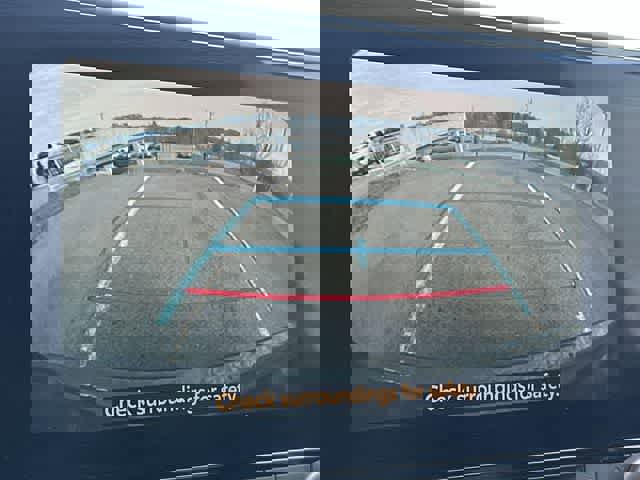 Used 2023 Toyota Highlander XLE image 14