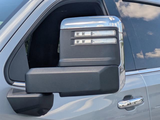 Certified 2024 Chevrolet Silverado 1500 High Country w/ High Country Premium Package AWD/4WD image 13