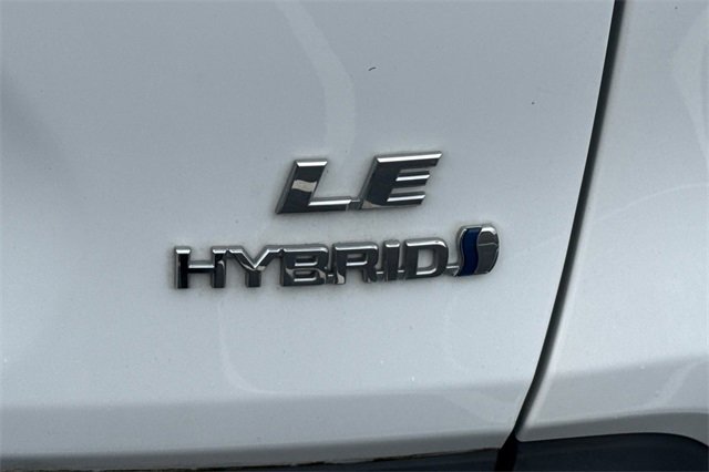 Used 2023 Toyota RAV4 LE image 34