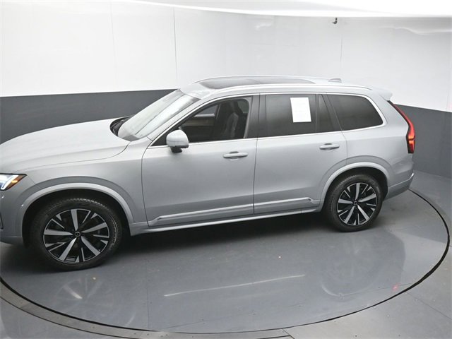 Used 2025 Volvo XC90 B6 Core w/ Protection Package image 44