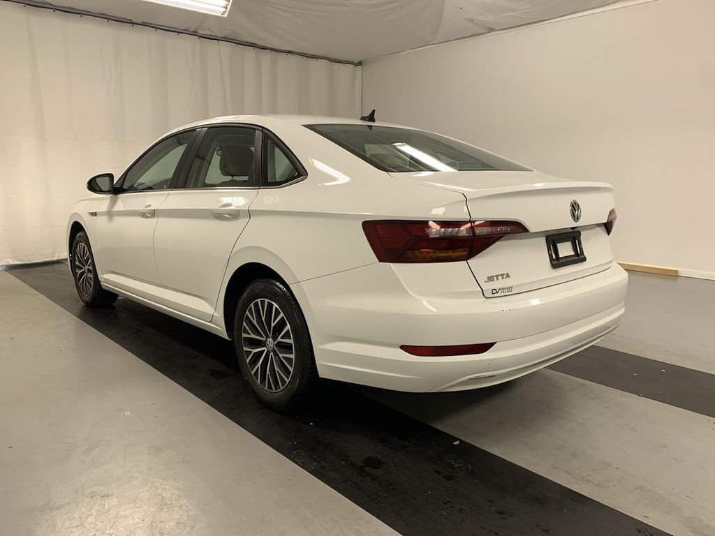 Used 2019 Volkswagen Jetta SEL FWD image 4