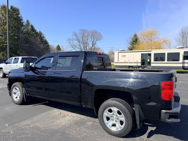 Used 2017 Chevrolet Silverado 1500 LT w/ All Star Edition AWD/4WD image 4